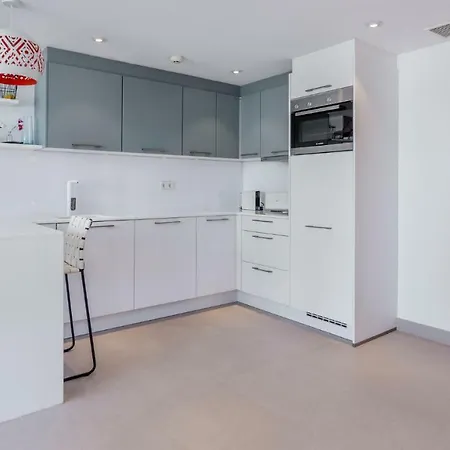 The Hype Beachhouse Apartmanhotel