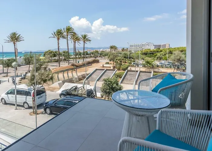 Hotel apartamentowy The Hype Beachhouse 4*