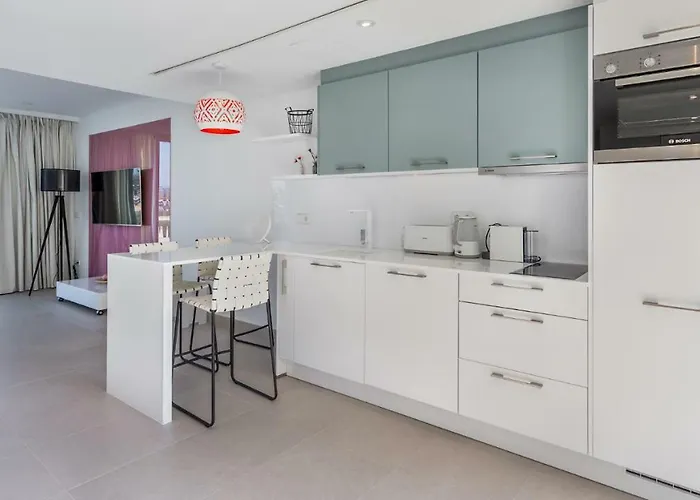 Hotel apartamentowy The Hype Beachhouse 4*