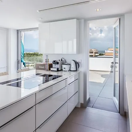 The Hype Beachhouse Appart hôtel 4*