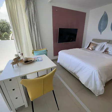 The Hype Beachhouse 4* Плайя де Пальма