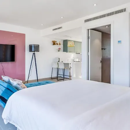 The Hype Beachhouse Apartmanhotel