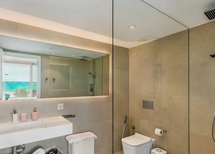 The Hype Beachhouse 플라야 데 팔마