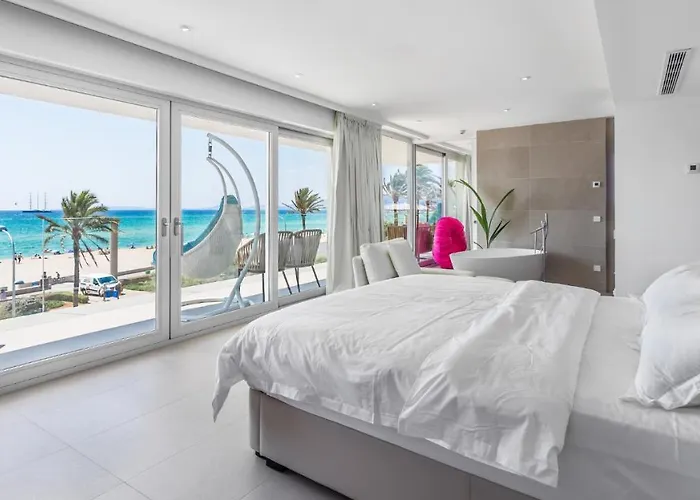 The Hype Beachhouse 4* 帕尔马海滩